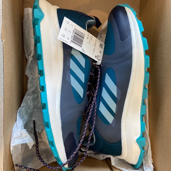 Adidas - Picture 3 of 3